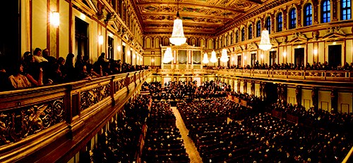 Seit 75 Jahren erfreuen die Tonkünstler ihr Publikum in den Sonntagnachmittagskonzerten im Musikverein Wien.  © Werner Kmetitsch